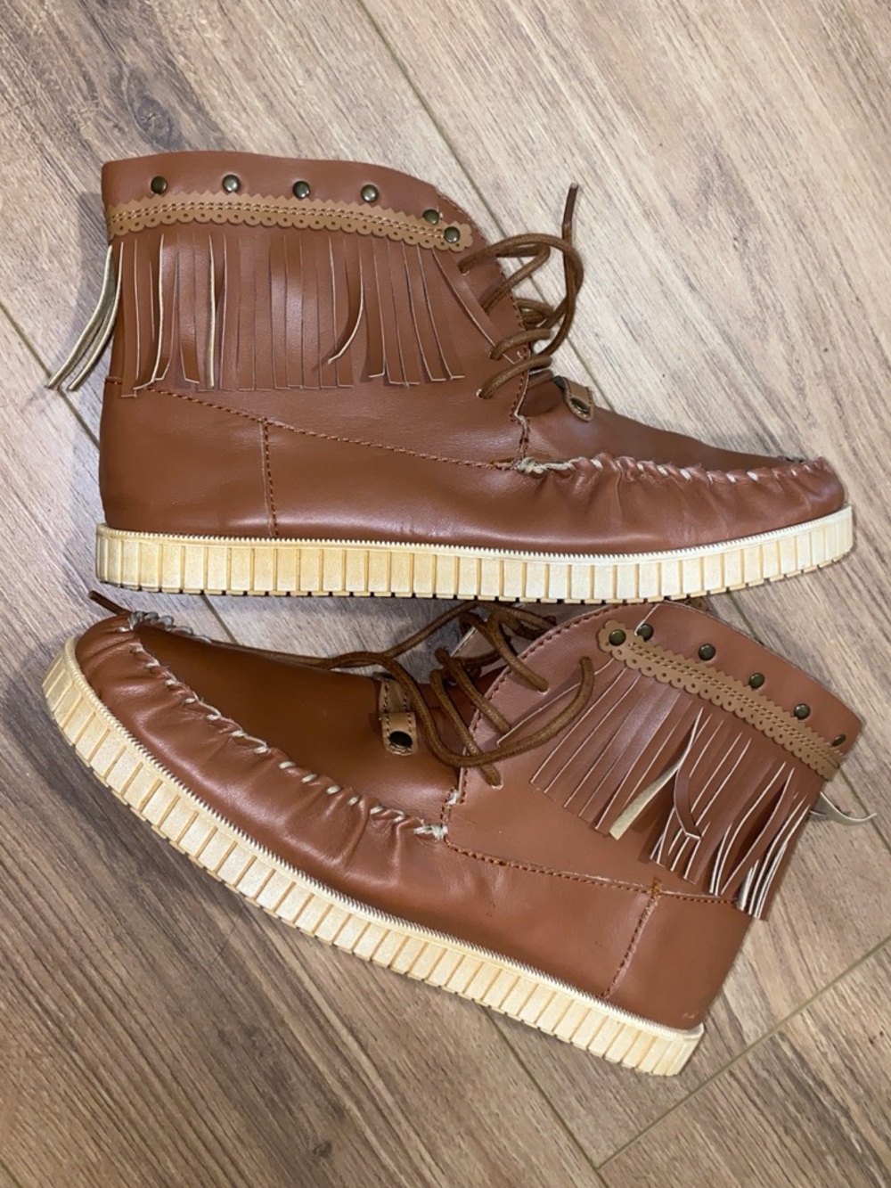 Code West Whiskey Fringe Moccasins